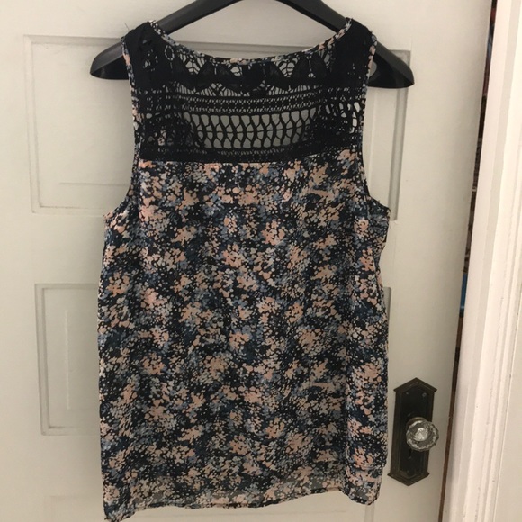 TORRID TOP - Picture 2 of 4